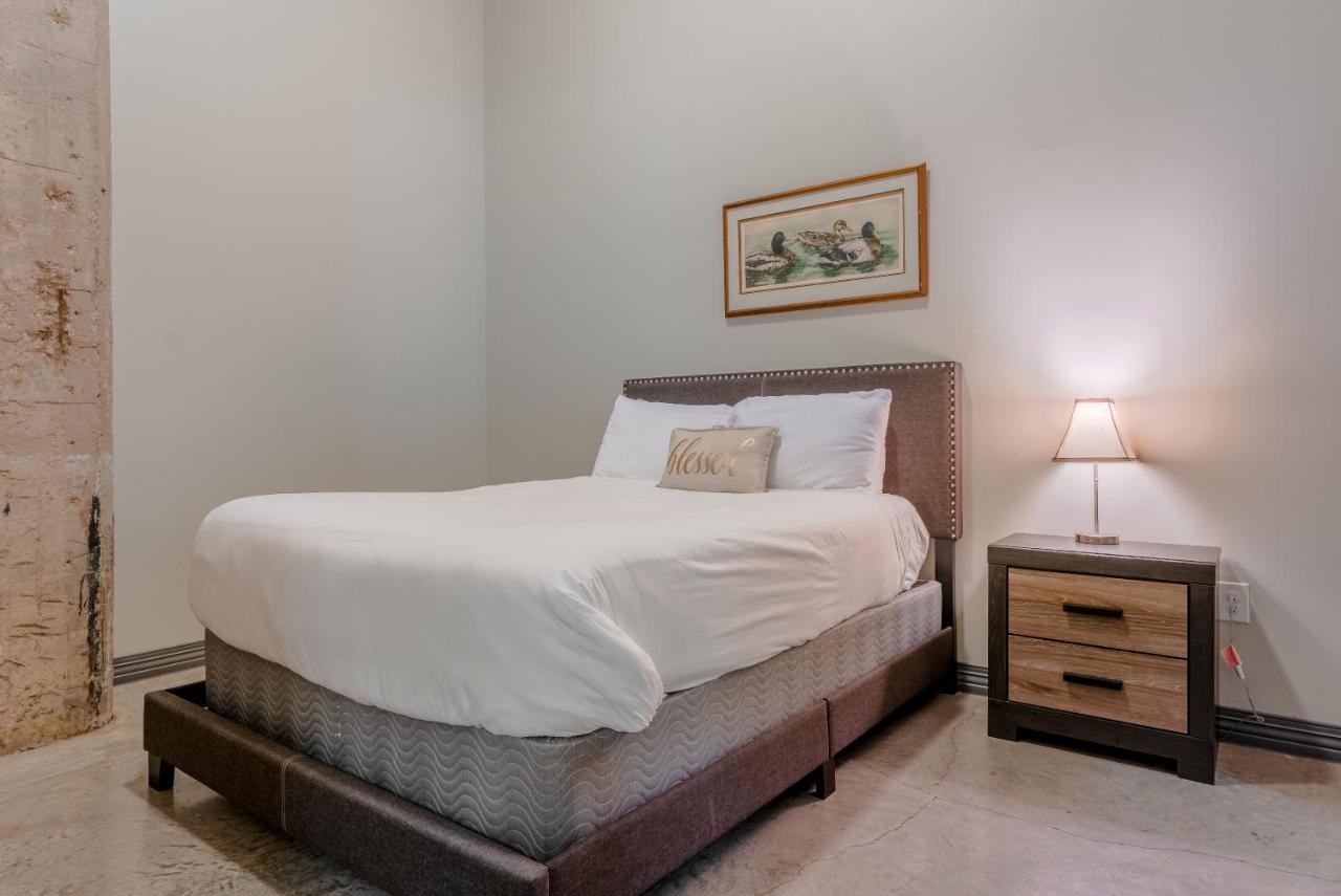 Ga Living Suites- Downtown Dallas Corporate Suites Eksteriør bilde