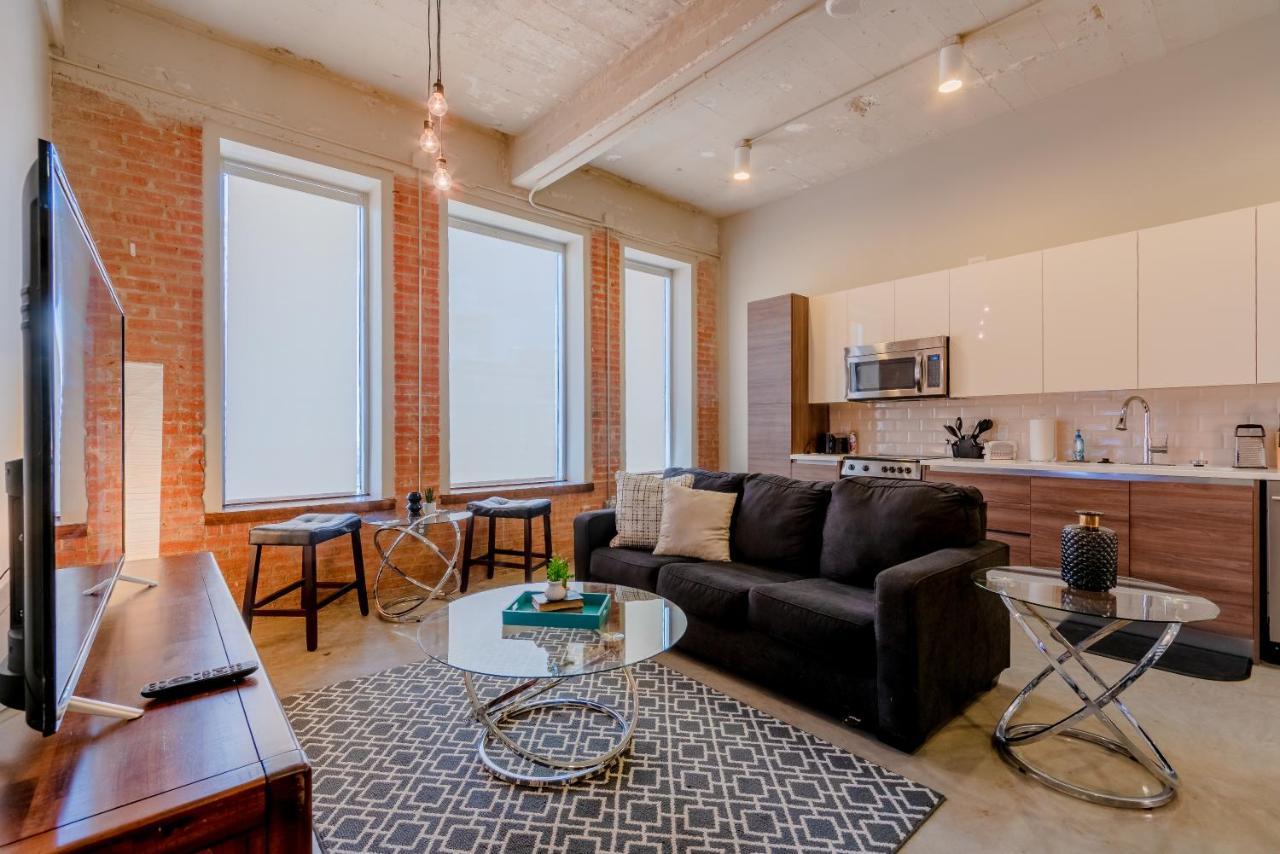 Ga Living Suites- Downtown Dallas Corporate Suites Eksteriør bilde