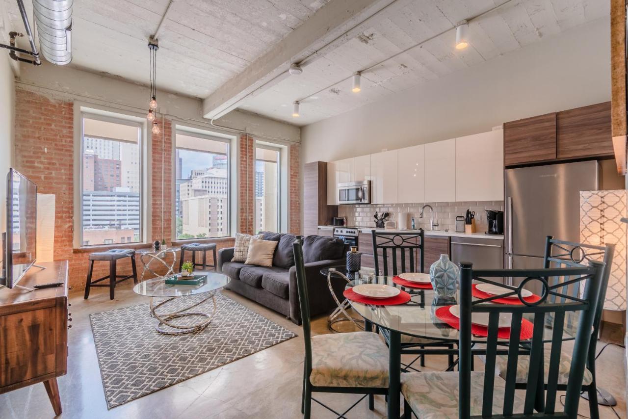 Ga Living Suites- Downtown Dallas Corporate Suites Eksteriør bilde