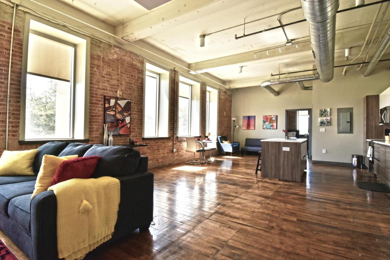 Ga Living Suites- Downtown Dallas Corporate Suites Eksteriør bilde