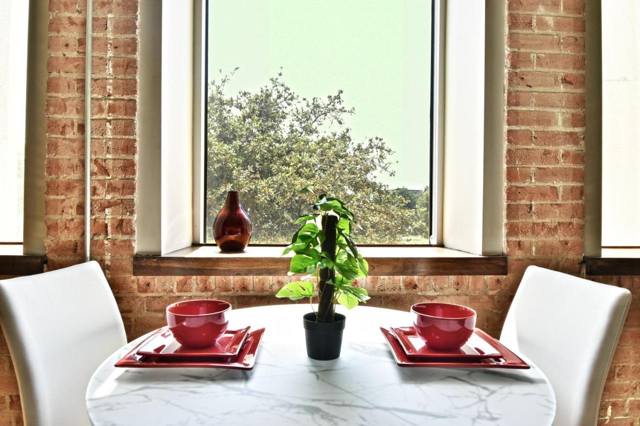 Ga Living Suites- Downtown Dallas Corporate Suites Eksteriør bilde